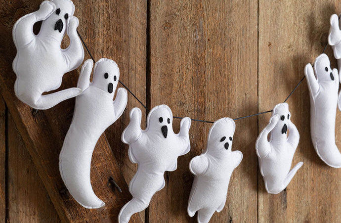 Spooky Cotton Ghost Garland General CT