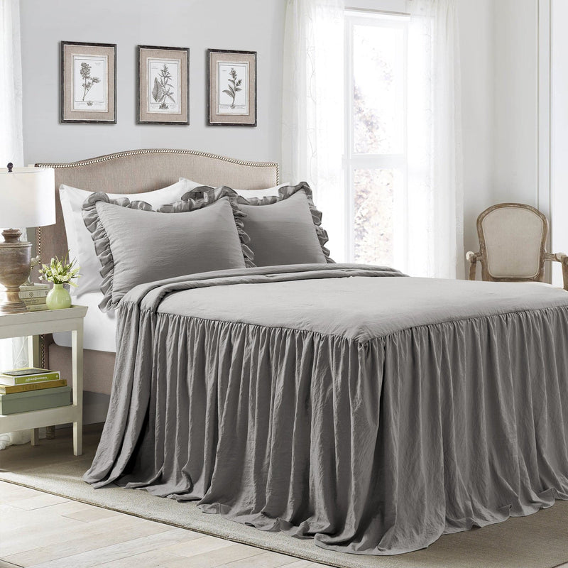 Load image into Gallery viewer, Ruffle Skirt Bedspread Set Collective LushDecor
