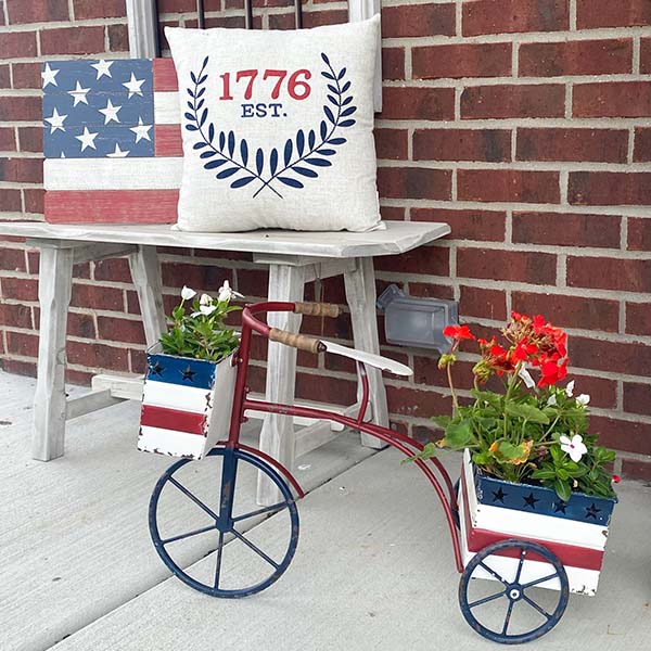 Patriotic Metal Trike Planter General CT