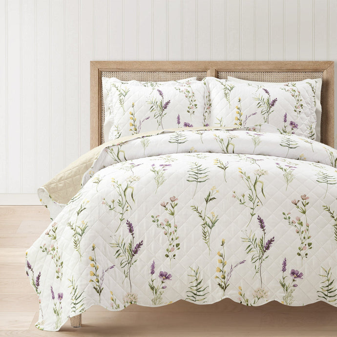 Watercolor Wildflower Scallop Edge Floral 3 Piece Quilt Set Collective LushDecor