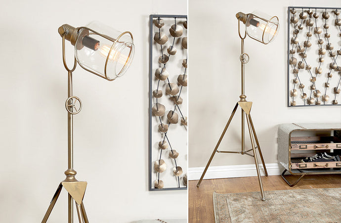 Vintage Photographer's Tripod Floor Lamp General UMA