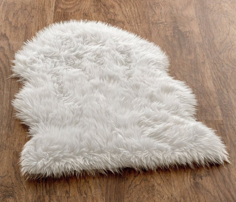 Load image into Gallery viewer, Fur Rug Collective Chanasya
