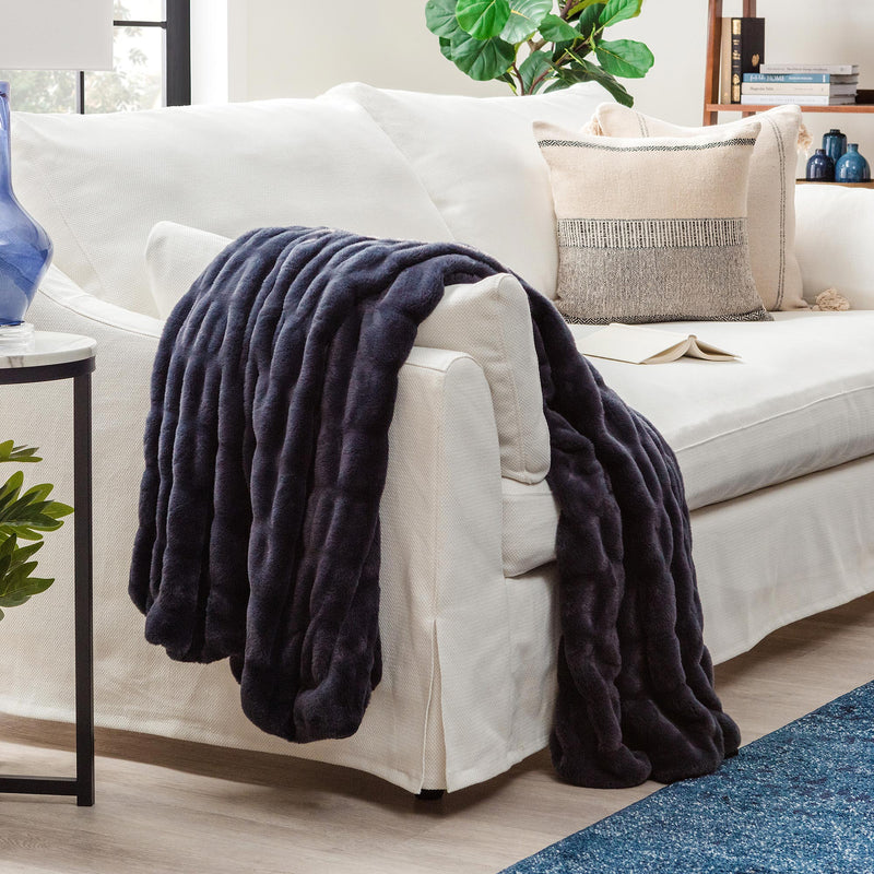 Load image into Gallery viewer, Ruched Faux Fur Throw Blanket
