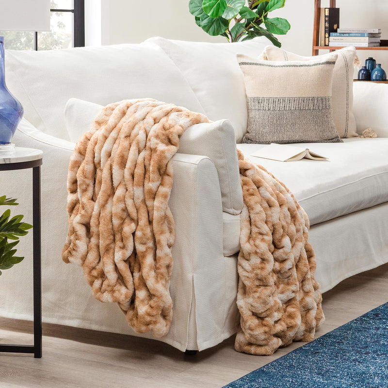 Load image into Gallery viewer, Ruched Faux Fur Throw Blanket
