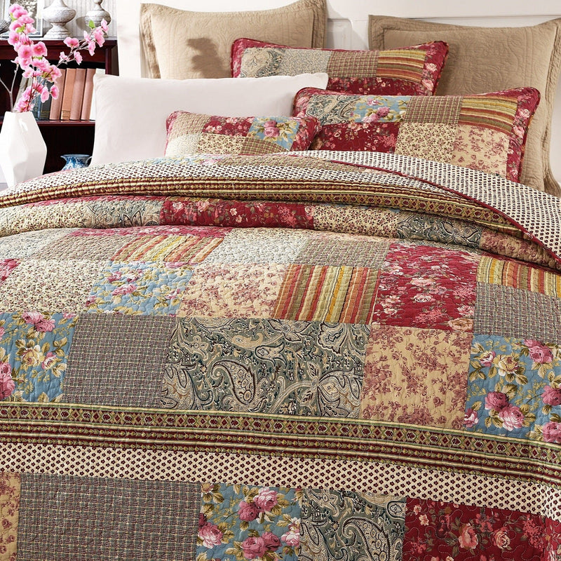 Load image into Gallery viewer, Fairy Tale Tea Party Beige Burgundy Paisley Floral Cotton Patchwork Quilt Set Collective Tache Home Fashion
