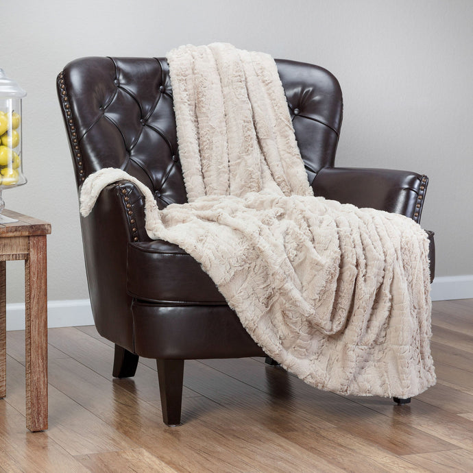 Modern Textured Faux Fur Throw Blanket Collective Chanasya