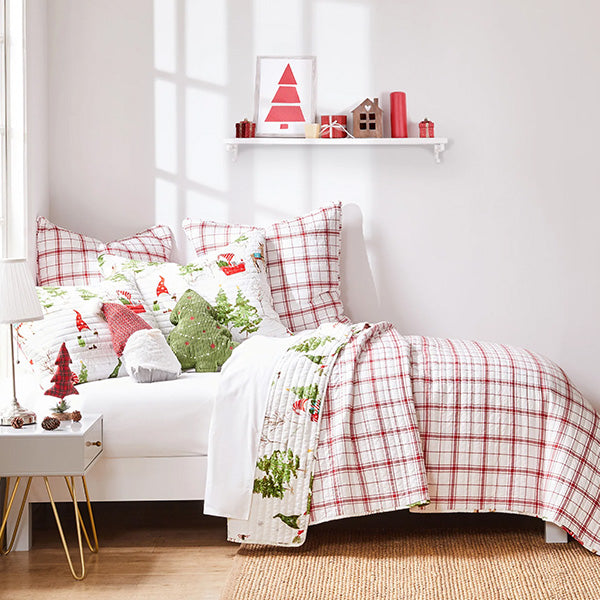 Load image into Gallery viewer, Christmas Inspired Reversible Quilt, Choose Your Style General LEV
