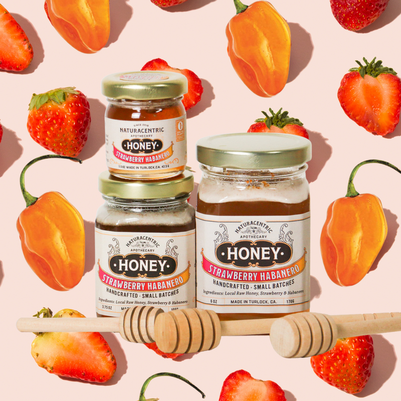 Load image into Gallery viewer, Strawberry Habanero Infused Honey Gift Naturacentric
