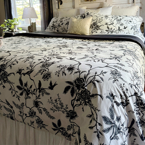 Load image into Gallery viewer, Toile Duvet Cover Set Collective Chanasya
