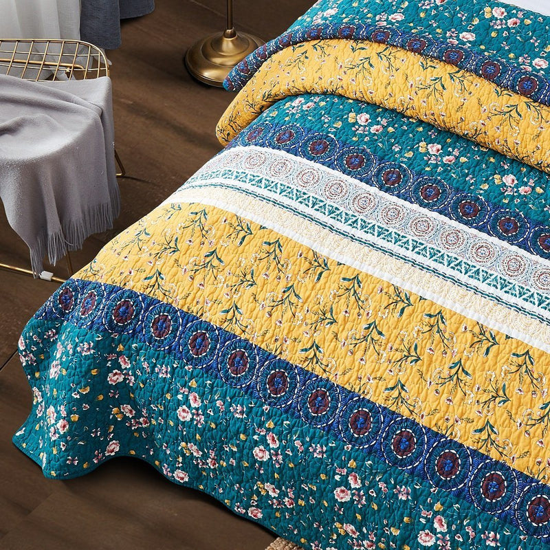 Load image into Gallery viewer, Bedding Bohemian Patchwork Bed of Wild Flowers Floral Gardenia Green Bedspread Set Collection DaDalogy Bedding Collection
