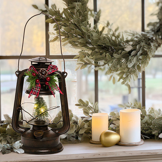 Light Up Tabletop Christmas Lantern TP