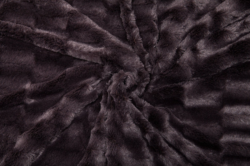 Load image into Gallery viewer, Deco Faux Fur Throw Blanket
