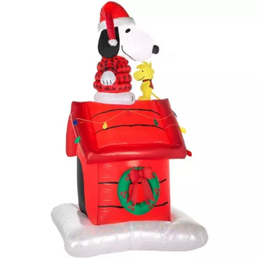 Peanuts 8' Pre-Lit Inflatable Snoopy On Doghouse Pre-Lit Decor Pro Linens