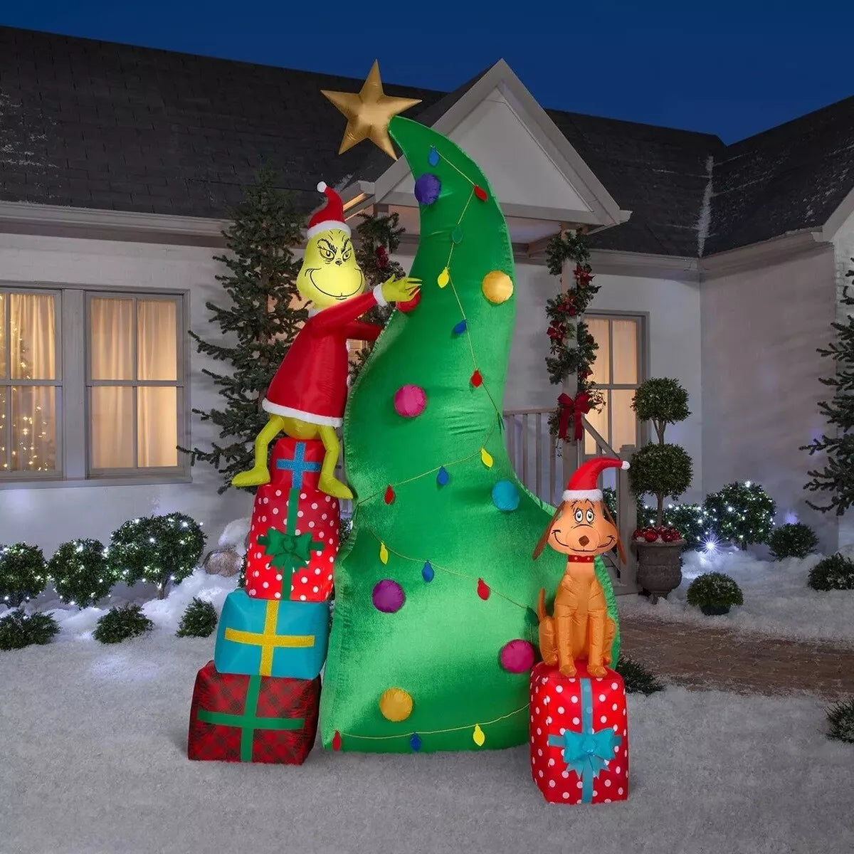 Dr. Seuss 10' Pre-Lit Inflatable Grinch and Max Pre-Lit Decor Pro Linens