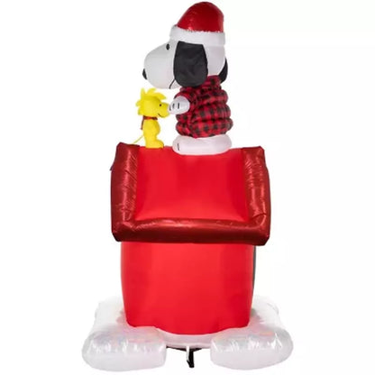 Peanuts 8' Pre-Lit Inflatable Snoopy On Doghouse Pre-Lit Decor Pro Linens